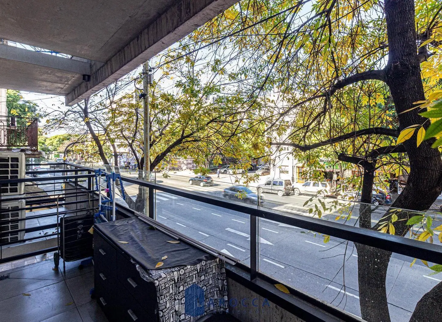 DEPARTAMENTO - VENTA - COLEGIALES - MONOAMBIENTE - BALCÓN - COCHERA 2