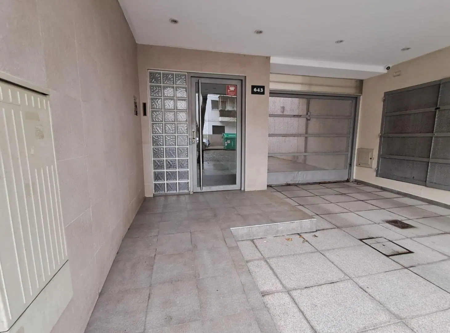 DEPARTAMENTO - ALQUILER - COLEGIALES - MONOAMBIENTE - BALCON 4