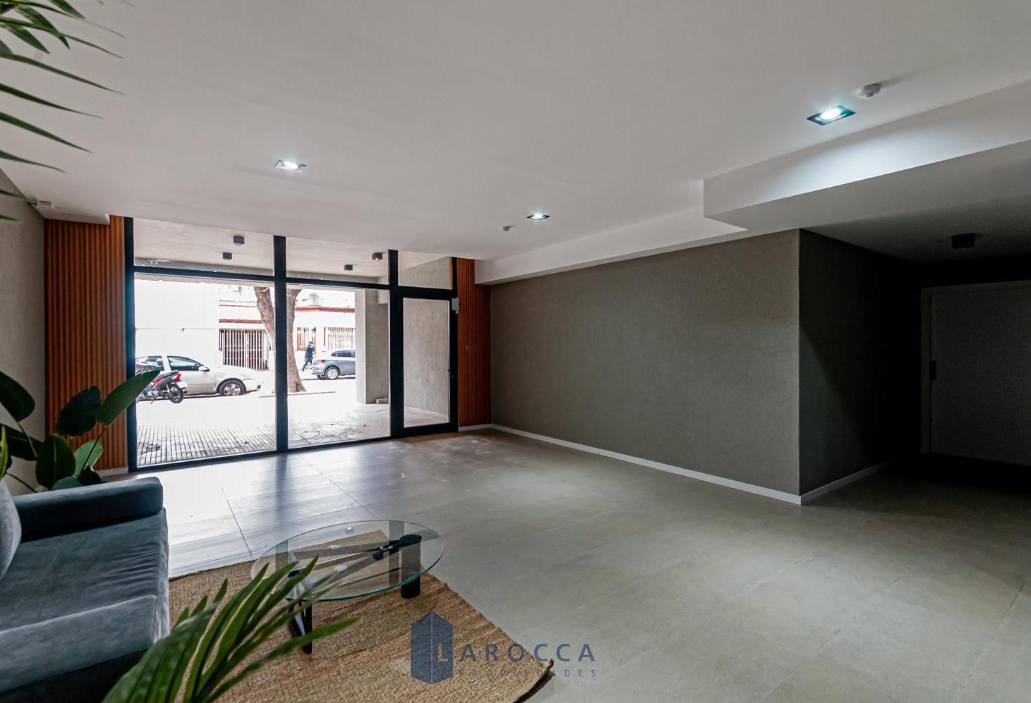 DEPARTAMENTO - VENTA - VILLA ORTUZAR - 2 AMB - BALCON - PISCINA - BAULERA