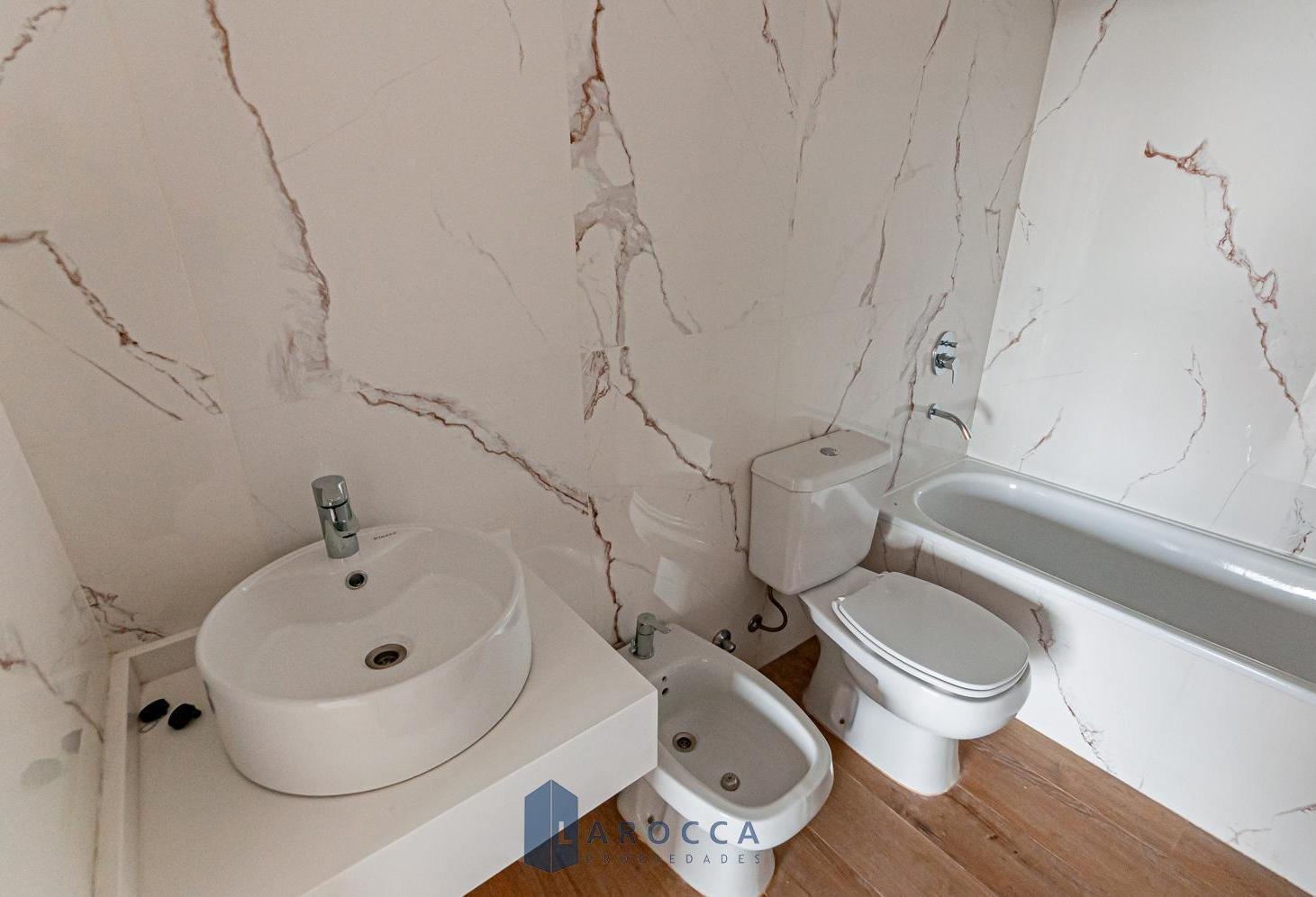 DEPARTAMENTO - VENTA - VILLA ORTUZAR - 2 AMB - BALCON - PISCINA - BAULERA