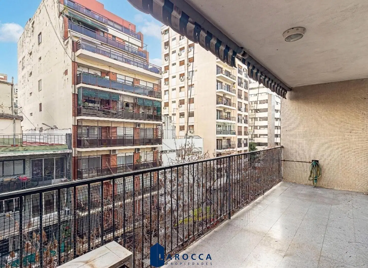 DEPARTAMENTO - VENTA - BELGRANO R - FRENTE - 4 AMB C/DEP - BALCON - ESPACIO GUARDACOCHES 5