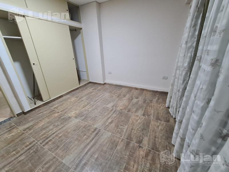 Foto de Pieres al 1100 Mataderos departamento 2 ambientes Apto profesional, imagen 4