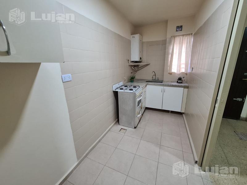 Foto de Pieres al 1100 Mataderos departamento 2 ambientes Apto profesional, imagen 5
