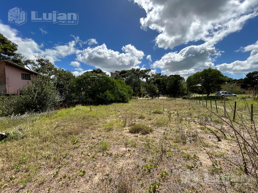 Paseo 151 Entre Av 2 y 3 Terreno - Villa Gesell 2 Cdras del Mar 1