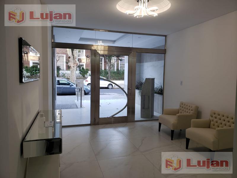 Semipiso de 3 Ambs a Estrenar, con Cochera, Balcón Terraza y Cocina Comedor Separada. 4