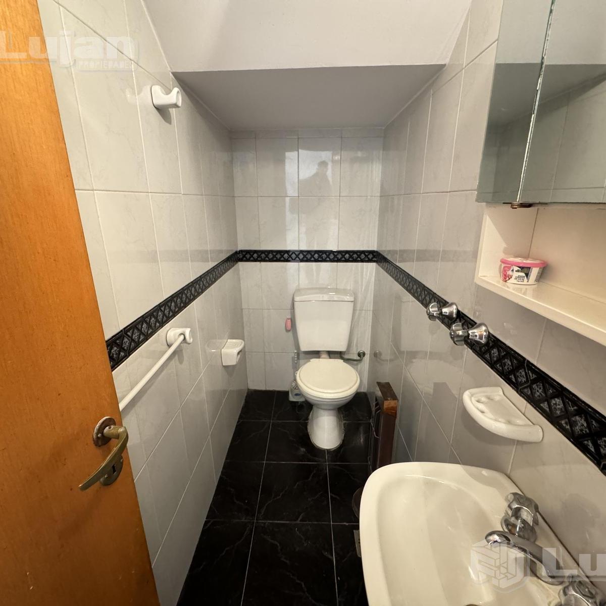 Venta Precioso PH Planta Baja en Mataderos 3 Ambientes Patio y Balcón 1