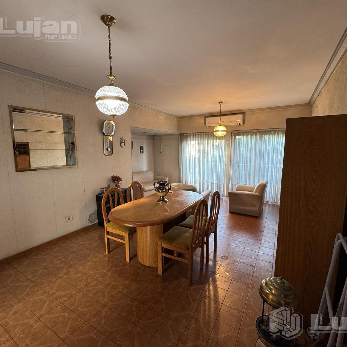 Liniers Venta PH 3 Ambientes con Terraza Al Frente y Garaje 2