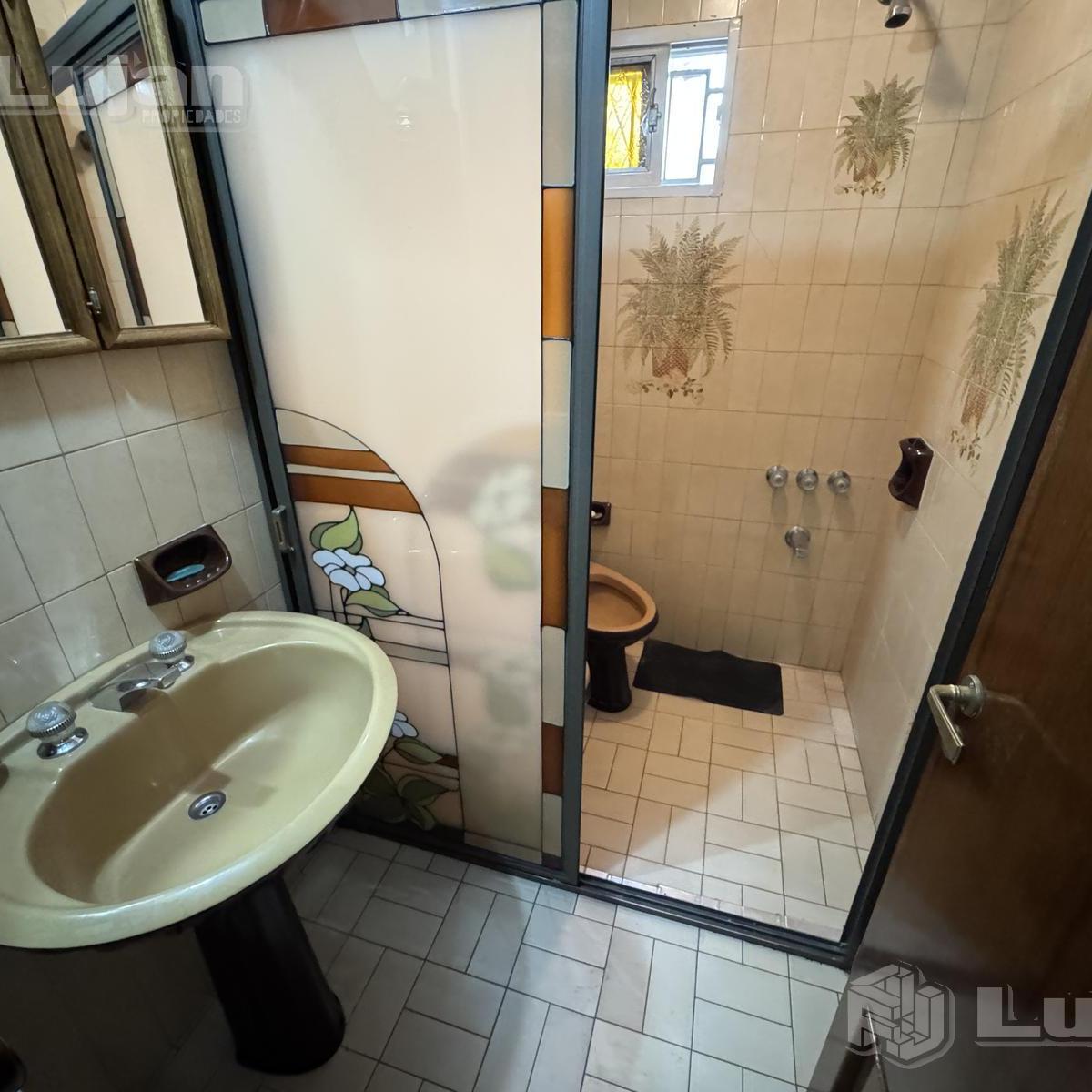 Venta Casa Mataderos 7 Ambs, Patio, Terraza, Quincho! 2