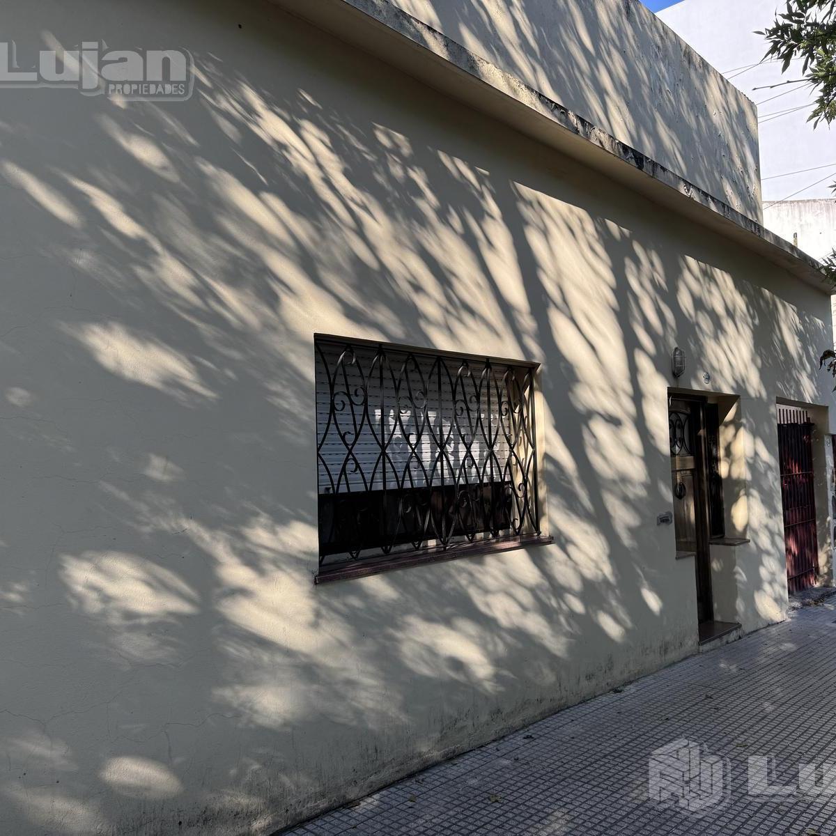 Venta Casa en Mataderos 3 Viviendas Lote de 9,94 X 43 2