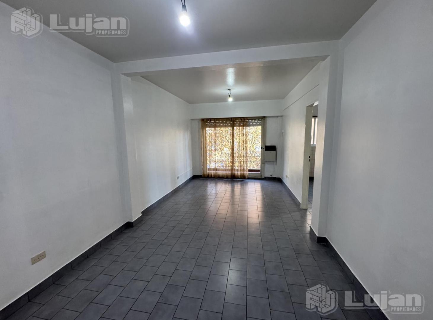 Foto de Venta Mataderos 1 amb c/balcón Frente. Pola y Av Alberdi, imagen 5