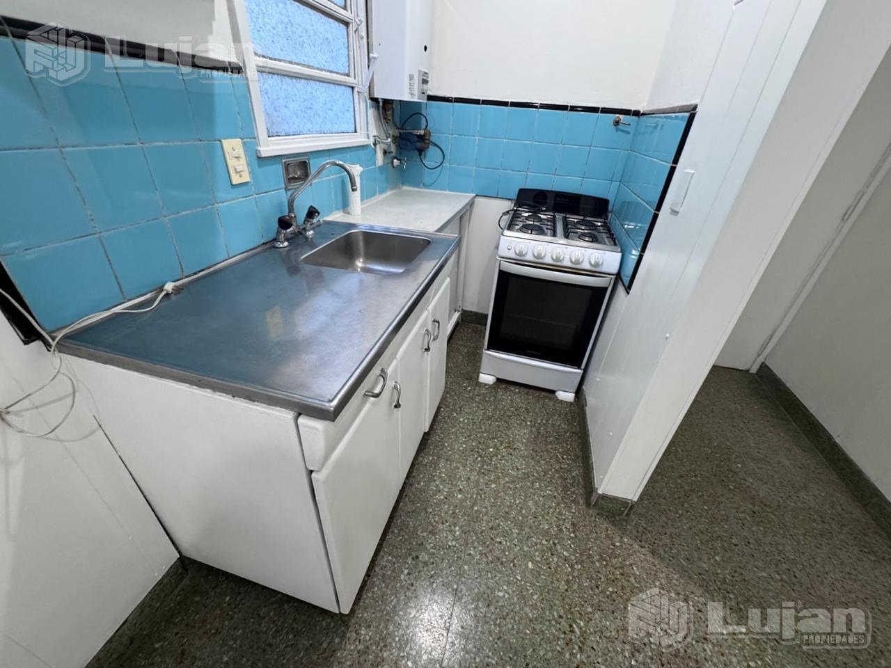 Foto de Alquiler 2 ambs con balcón Av Alberdi 5100 MATADEROS, imagen 1