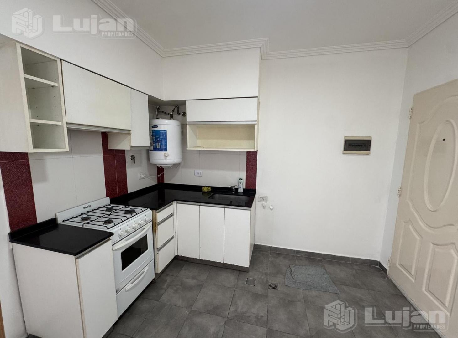Foto de Alquiler Mataderos 2 ambs balcón Zequeira 6900, imagen 3