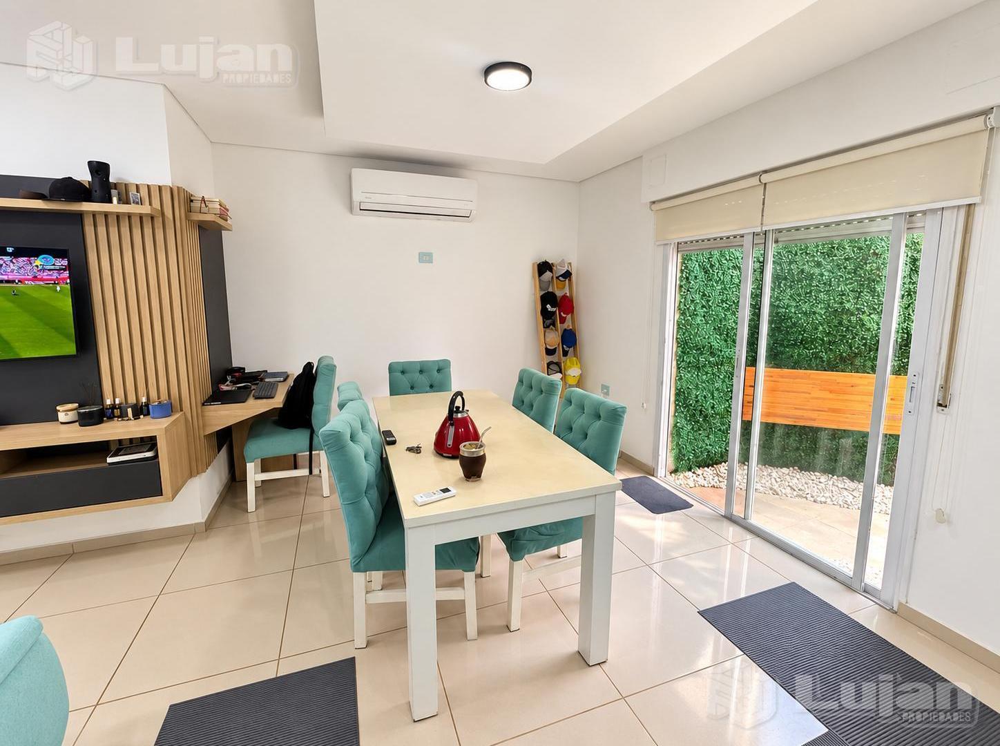 Foto de Venta PH Mataderos Barrio Naón 2 ambs con patio PB frente, imagen 1