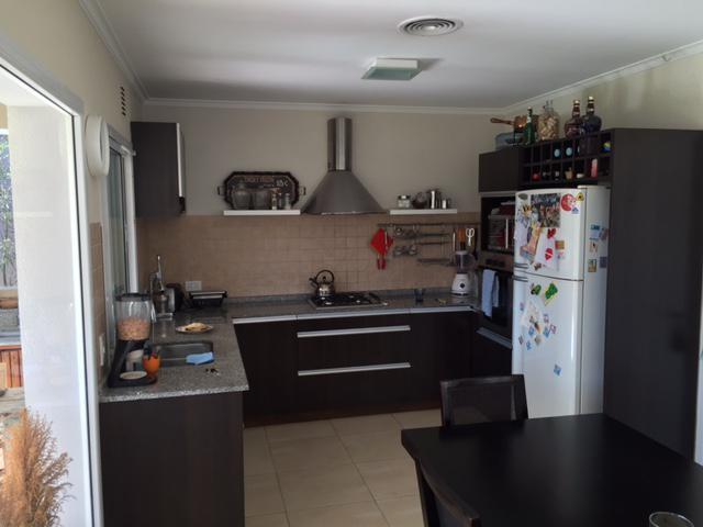 Hermosa Casa en Lote Interno 1