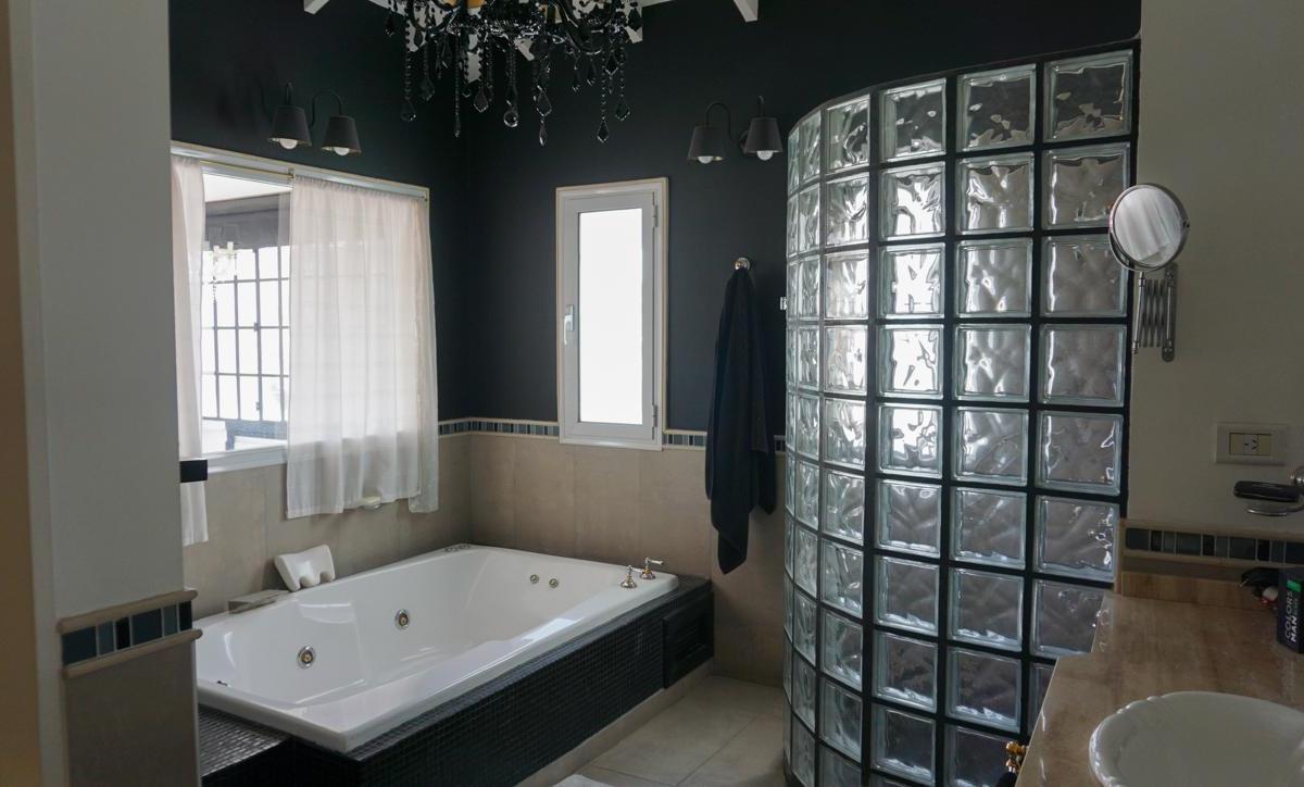 Hermosa Casa Al Bosque en Castores a La Venta 4