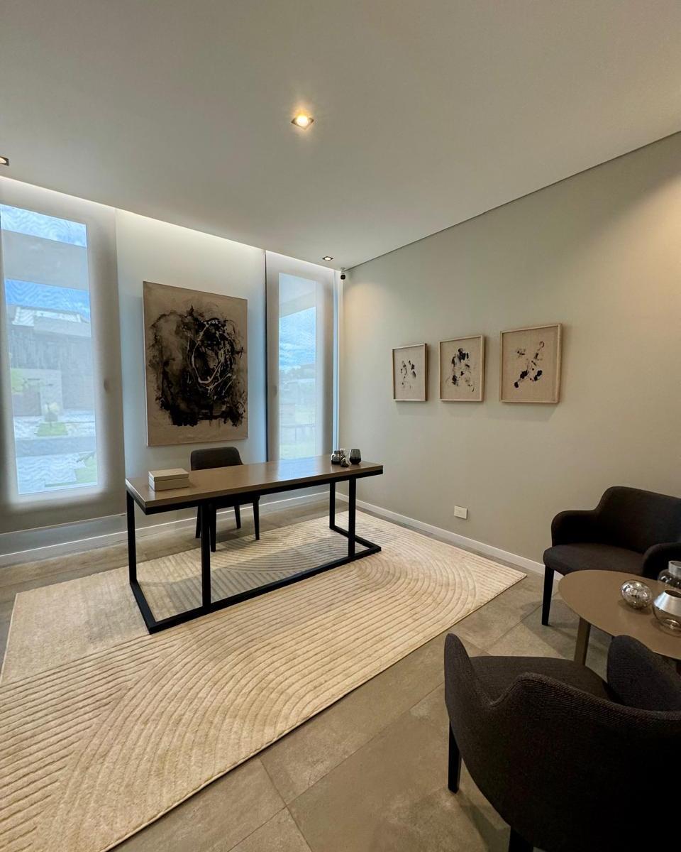 Impecable Casa en El Barrio El Yacht 2