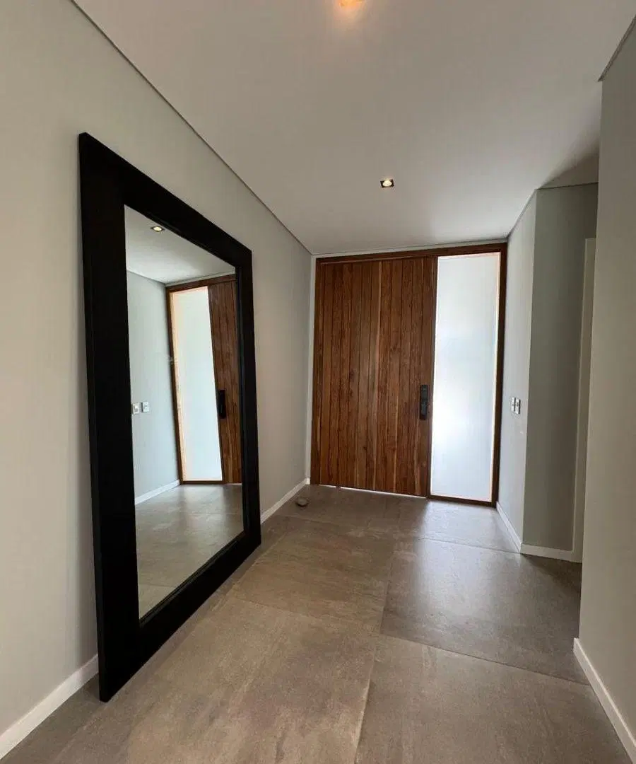 IMPECABLE CASA EN ALQUILER CON MUEBLES 1