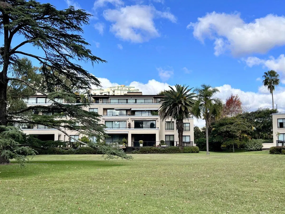 VENTA LOS ROBLES VILLAGE - LINDISIMO DEPARTAMENTO CON 2 DORMITORIOS + 2 BAÑOS + 2 COCHERAS 3