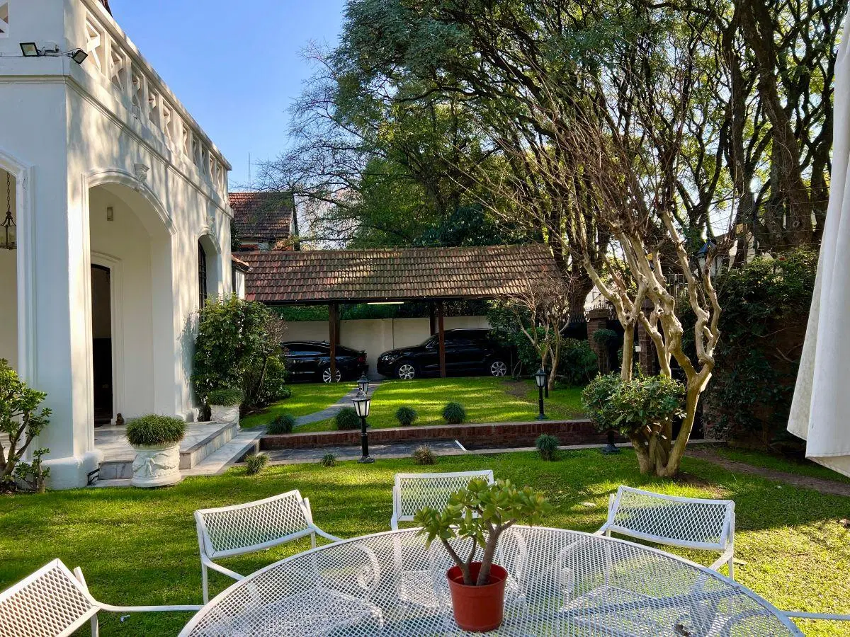 Espectacular Casa de Estilo Inglés con 6 dormitorios - UNICA! 5