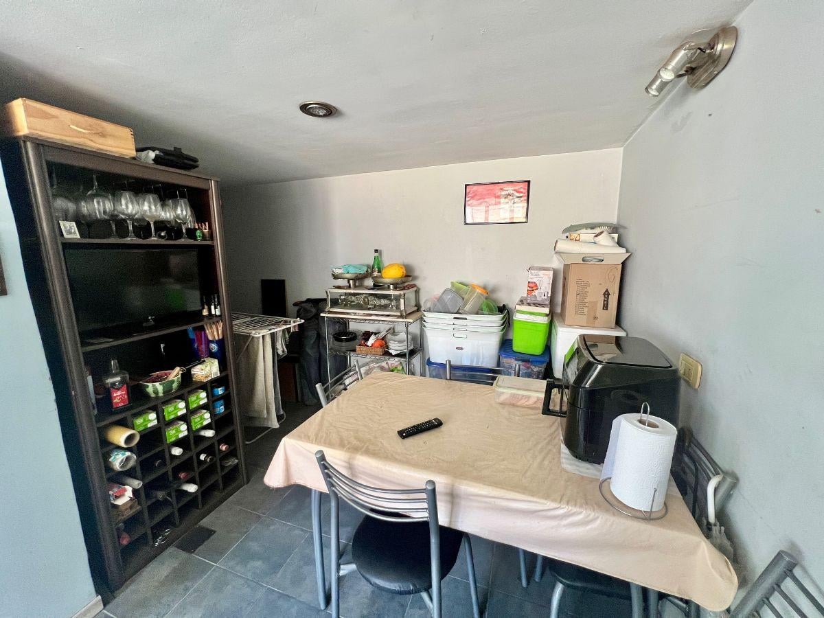 Foto de Departamento con 3 Dorm. + Cochera en venta, imagen 1