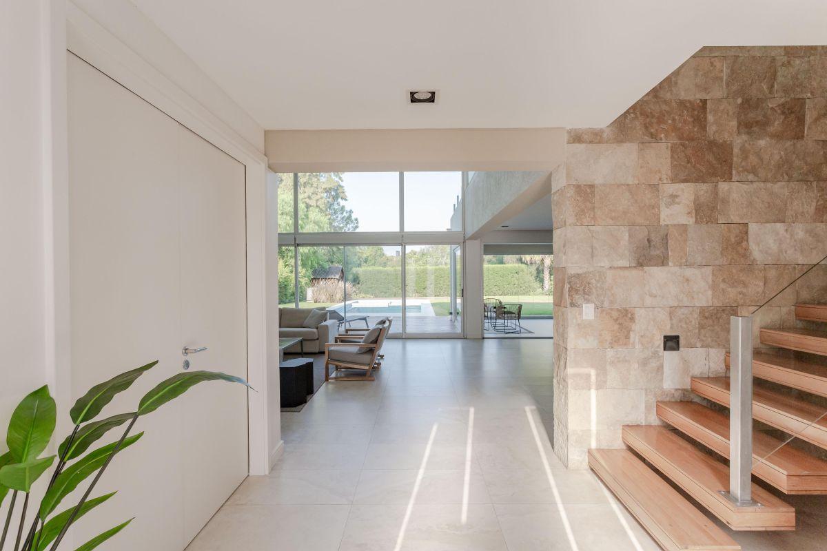 Foto de Casa con lote al bosque, muy privado. 5 dormitorios, imagen 4