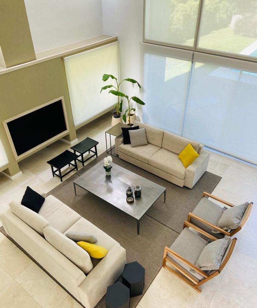 Foto de Casa moderna en La Isla amoblada, imagen 5