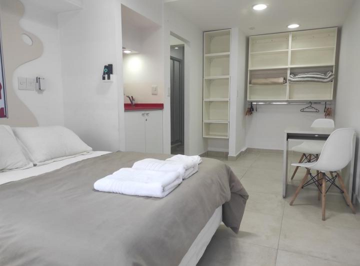 Departamento en  Olga Cossettini al 1100 Entre Azucena Villaflor y Azucena Maizani 5