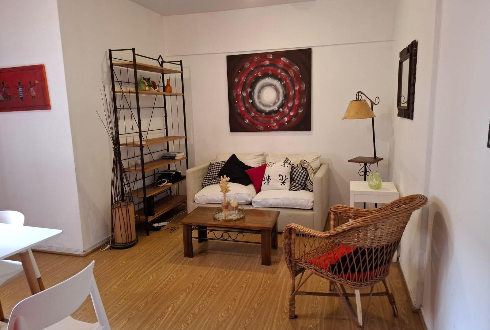 Excelente departamento de dos ambientes para alquiler temporario en Recoleta