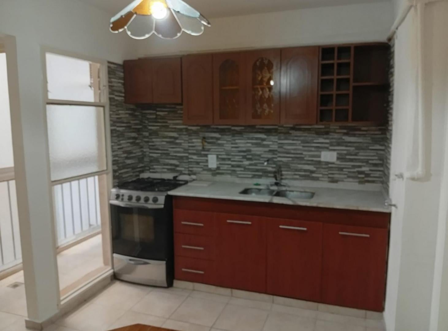 Foto de Departamento de tres ambientes con dependencia en Flores, imagen 4