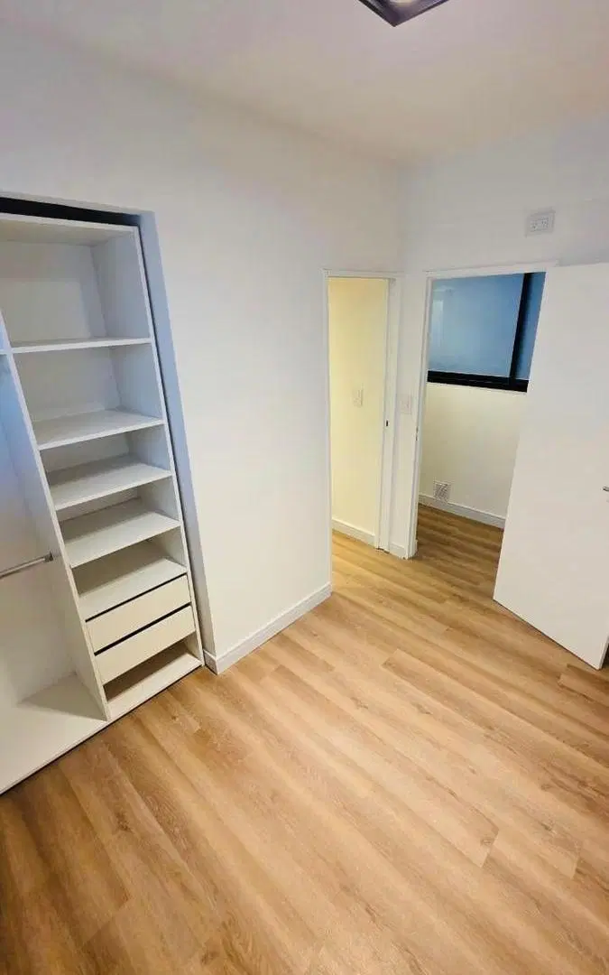 Departamento 4 ambientes VENTA Caballito! APTO CREDITO.- 4