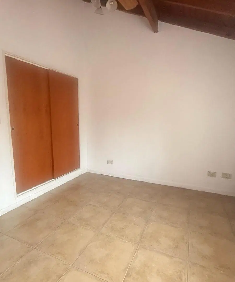 duplex con jardin, parrilla y cochera 5