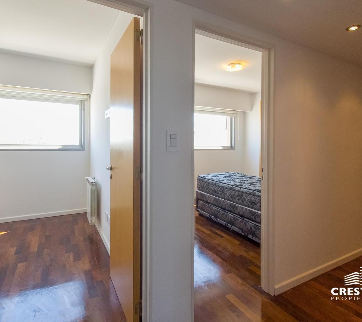 Venta Departamento 3 Dorm. Piso con Terraza Exclusiva - Bv. Oroño, Rosario 2
