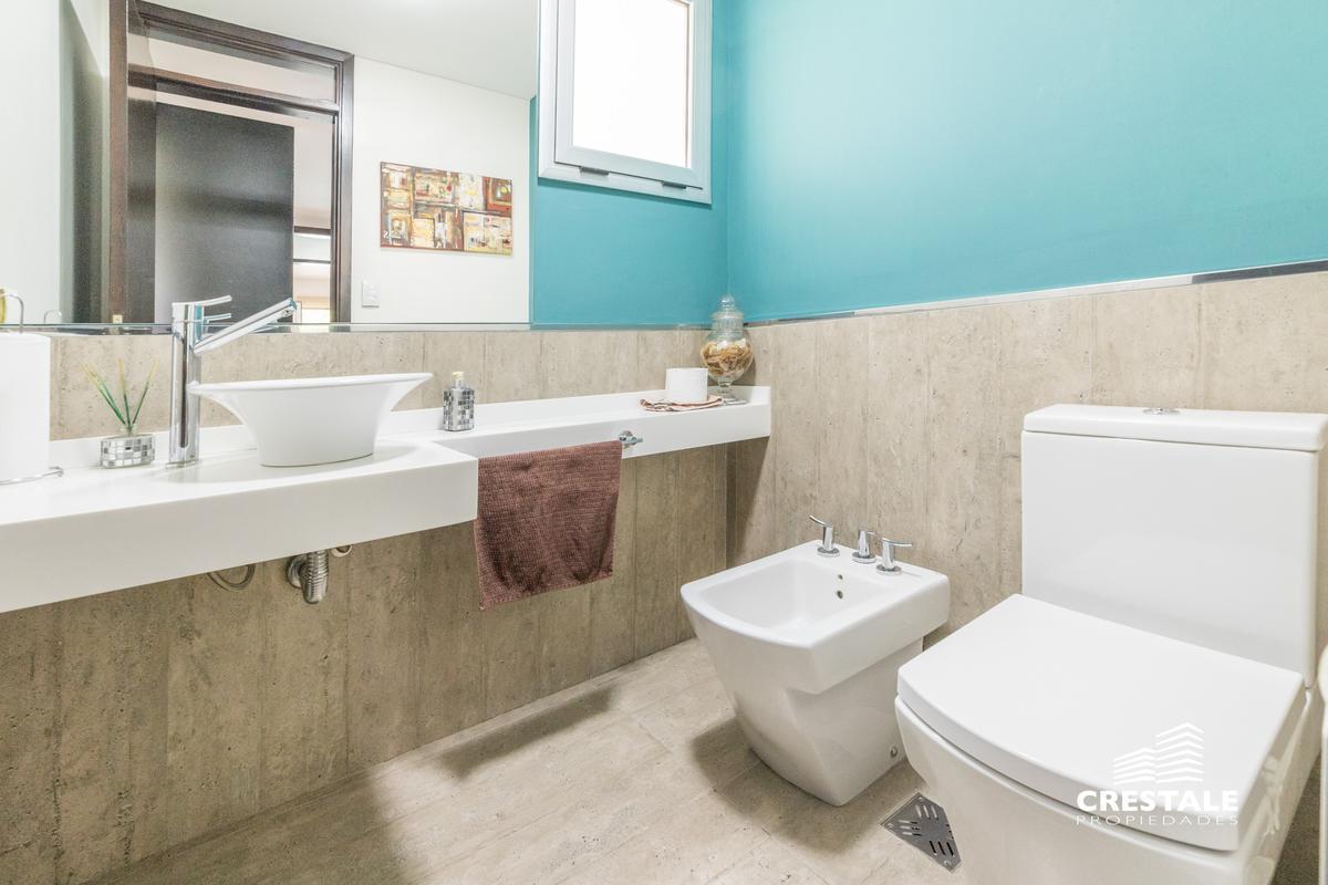 Casa 2 Plantas. 3 Dorm. en Venta. Piscina, Parque - Cadaques (Funes Hills) 5