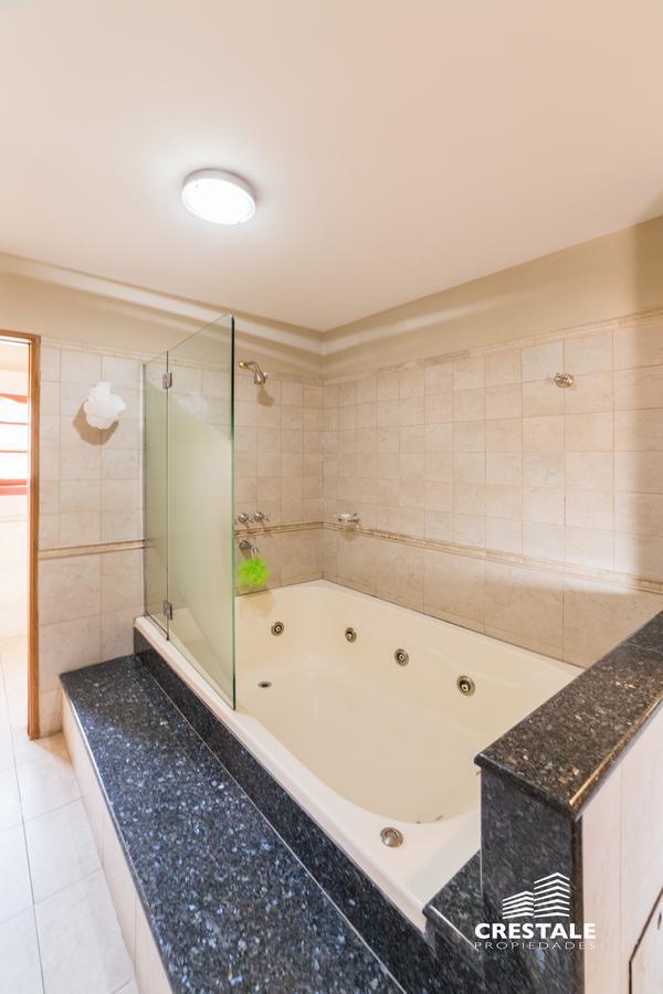 Casa 3 Dorm. en Venta. Patio con Parrillero - Fisherton 4