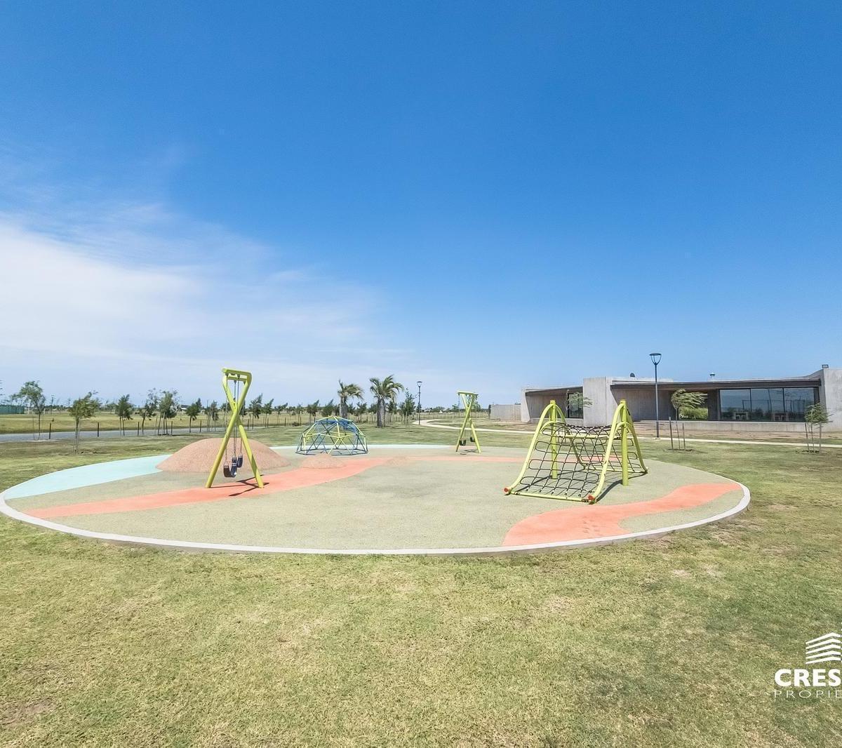 Venta Casa 4 Dorm. Vida Barrio Privado 5