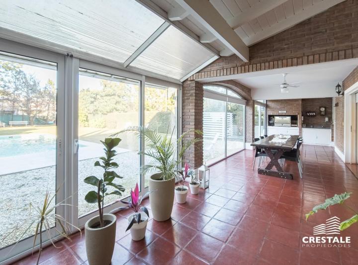 Venta casa 3 dormitorios Fisherton 2