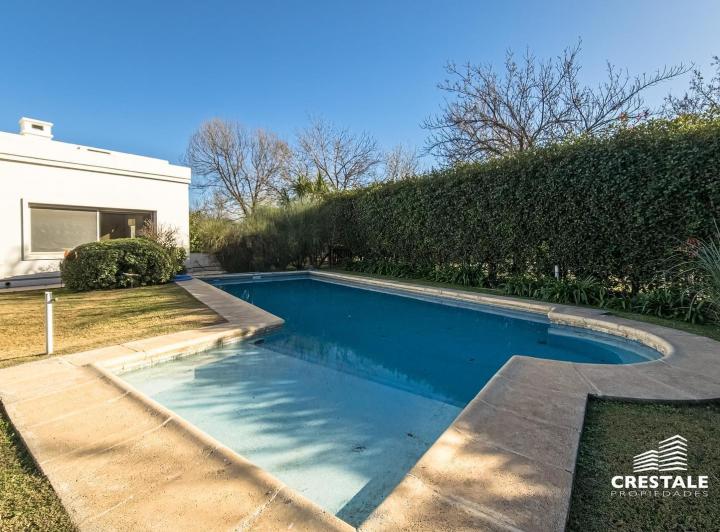 Venta casa 5 dormitorios Kentucky Club de Campo barrio privado 3
