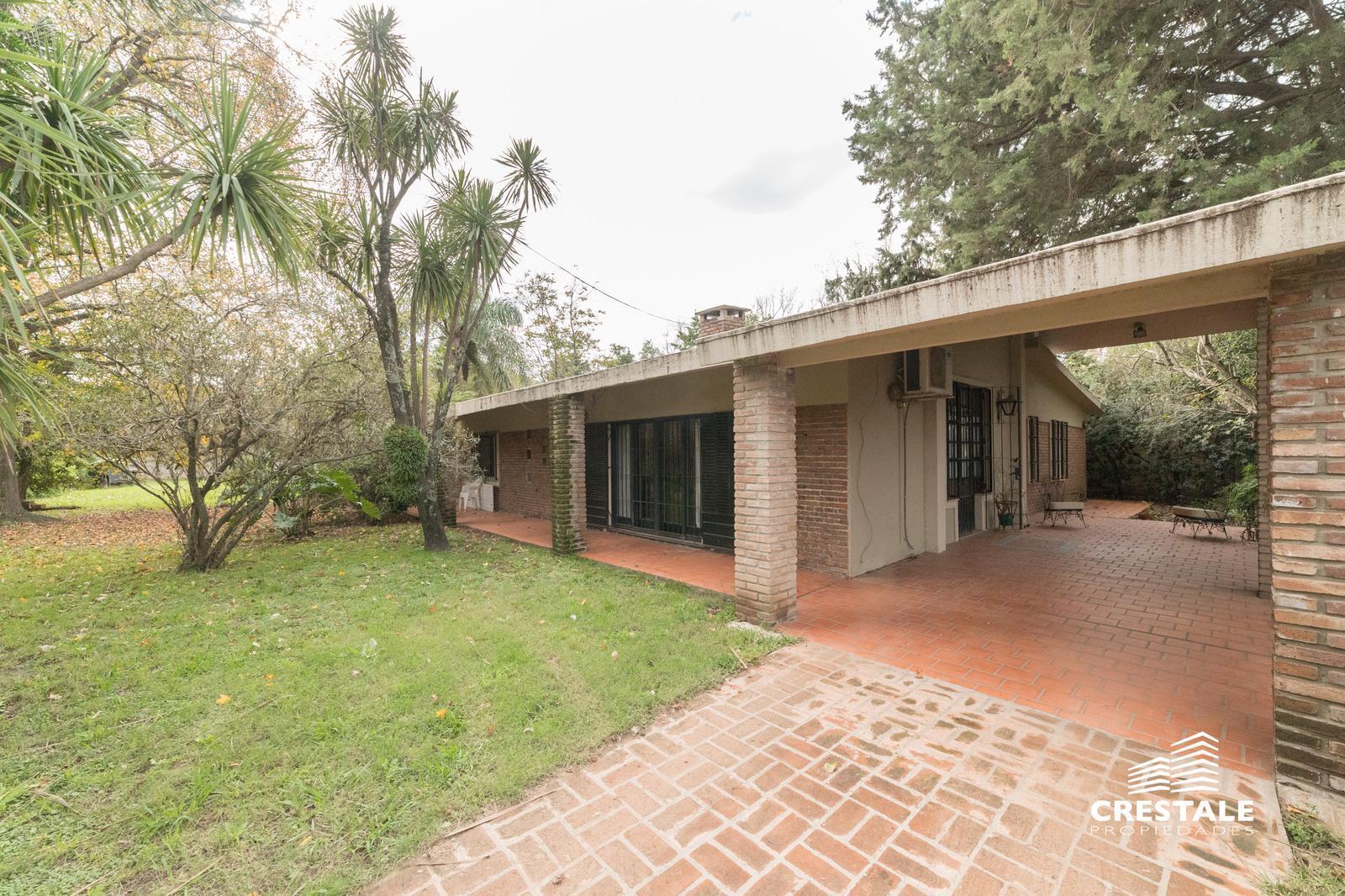 Venta / permuta | Casa 3 dormitorios con jardín y pileta | Río Tunuyán, Roldán
