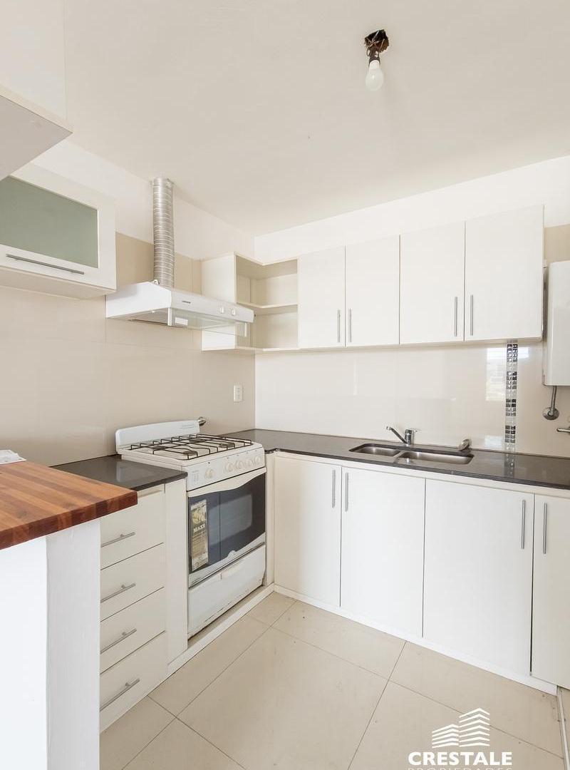 Venta - Departamento 2 dormitorios con patio - Echesortu, Rosario.
