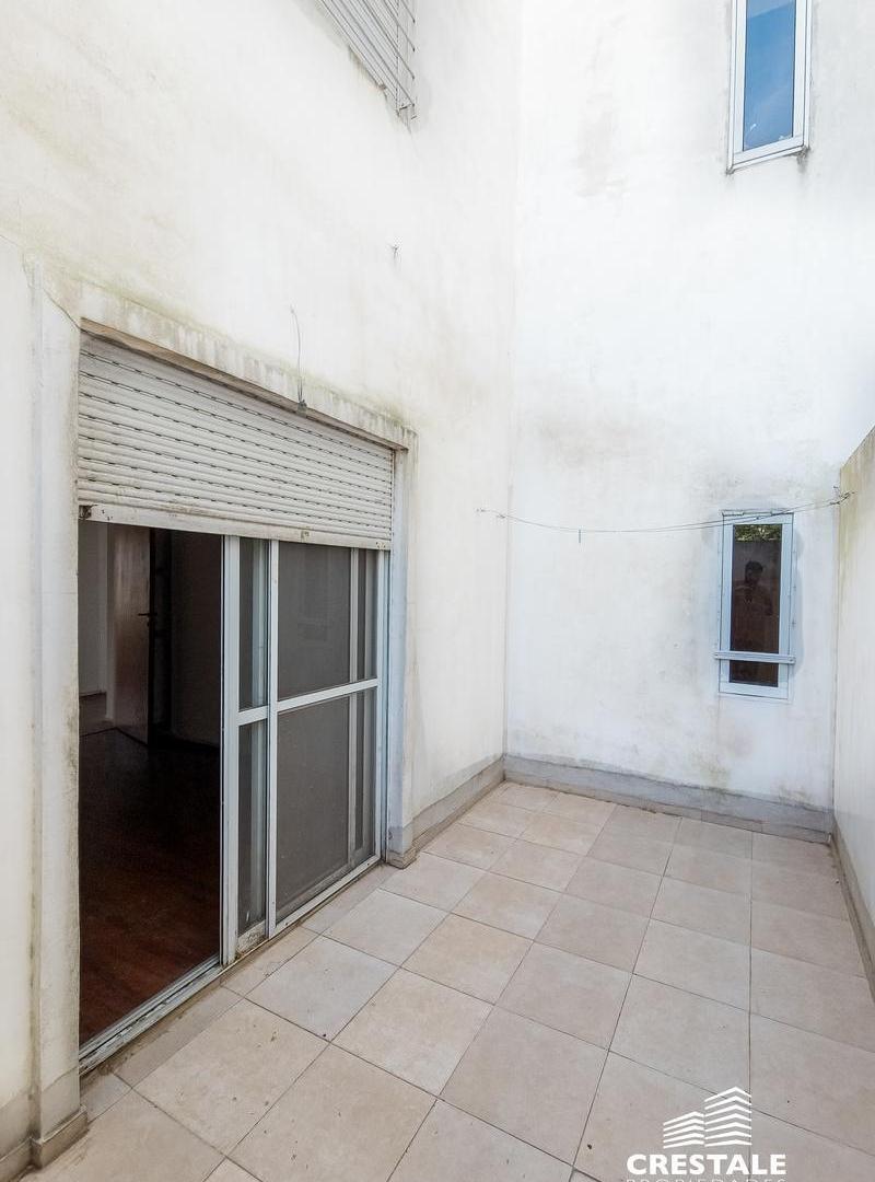 Venta - Departamento 2 dormitorios con patio - Echesortu, Rosario.
