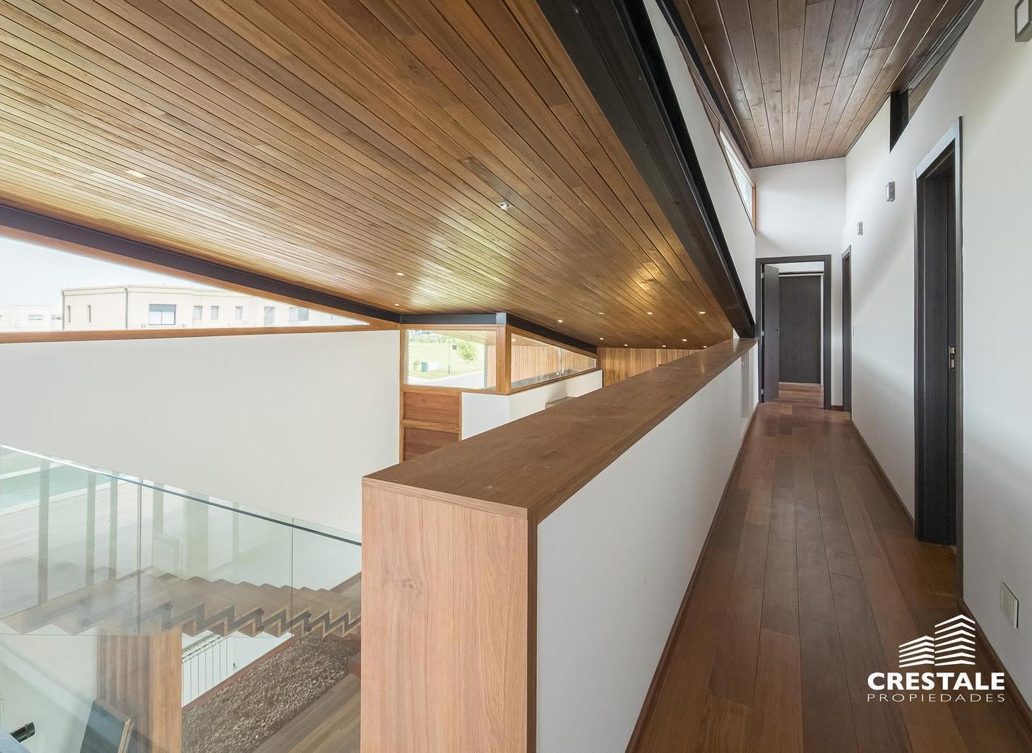 Venta / permuta - Casa 3 dormitorios en Vida barrio cerrado, Funes.