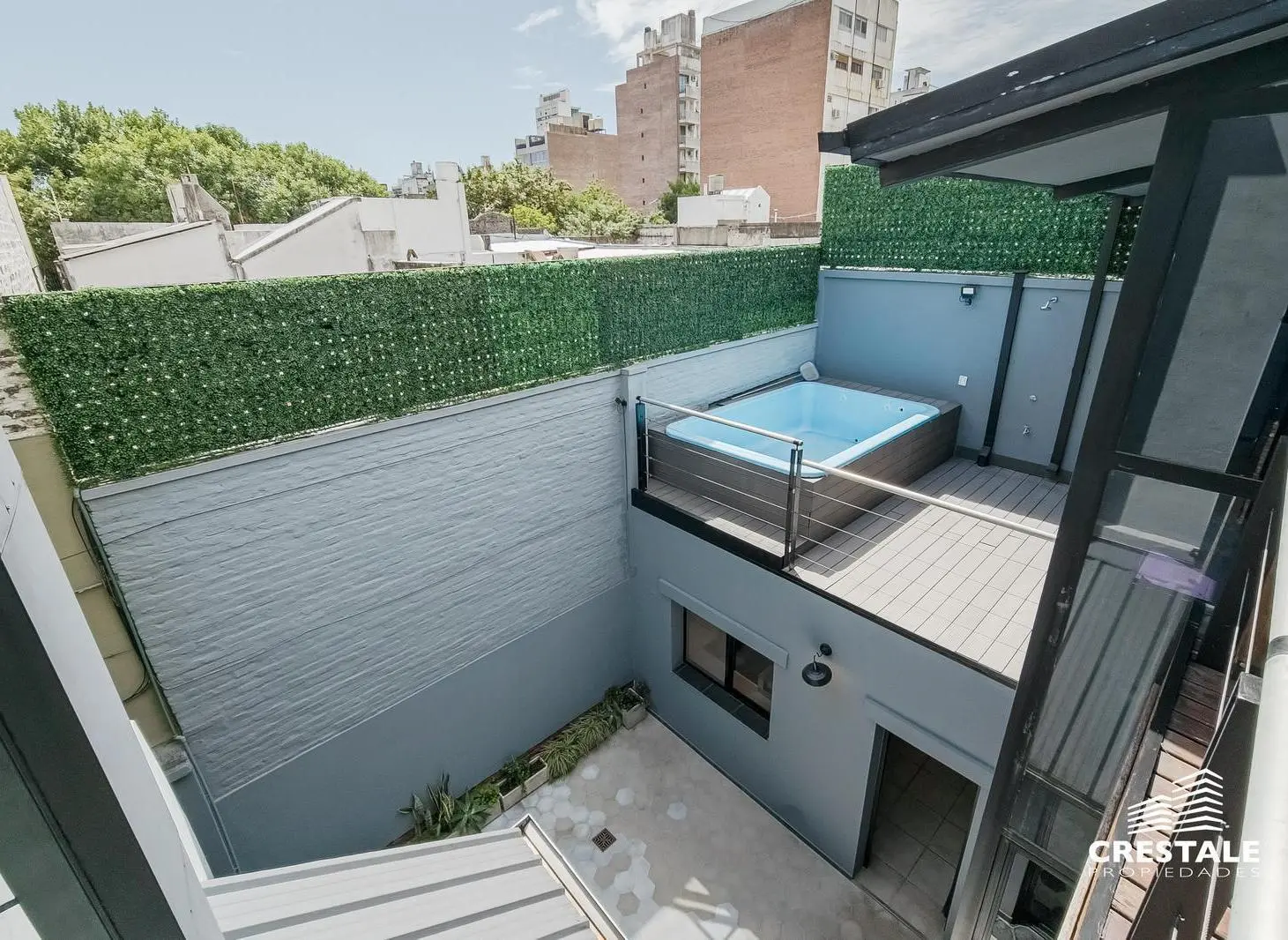 Venta / Permuta - Casa 3 dormitorios con pileta y terraza - Pichincha, Rosario 3