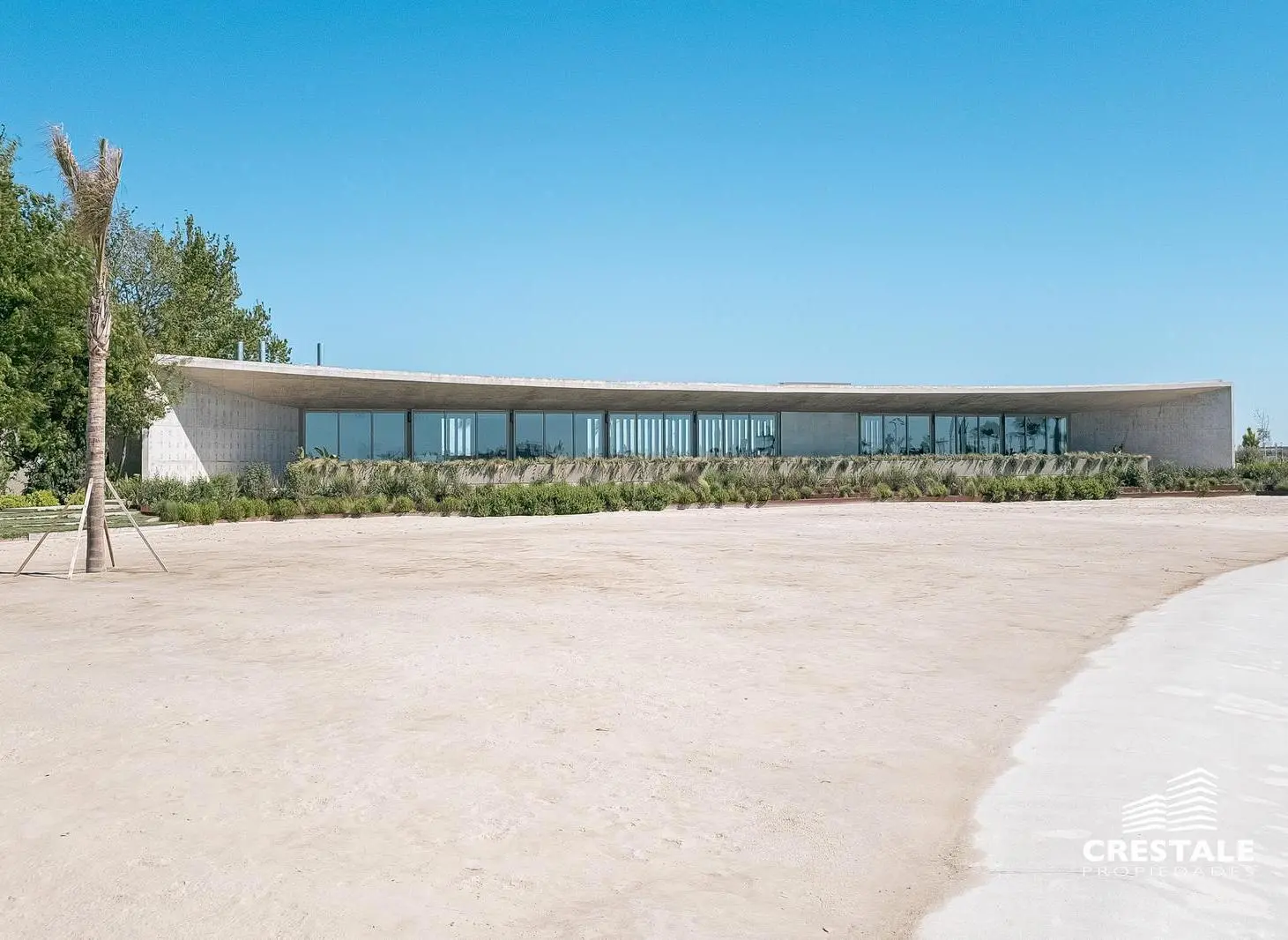 Venta / permuta | Casa 2 dormitorios con pileta en barrio cerrado | Vida Crystal Lagoon | Funes 4