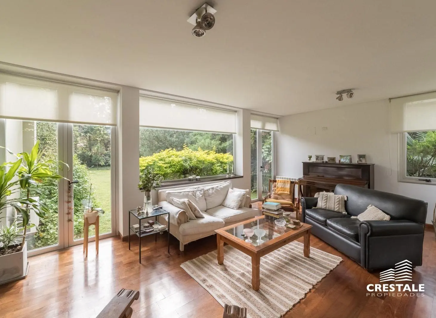 Venta / permuta | Casa 2 dormitorios en barrio cerrado | 226 m2 | El cielo, Roldán 2