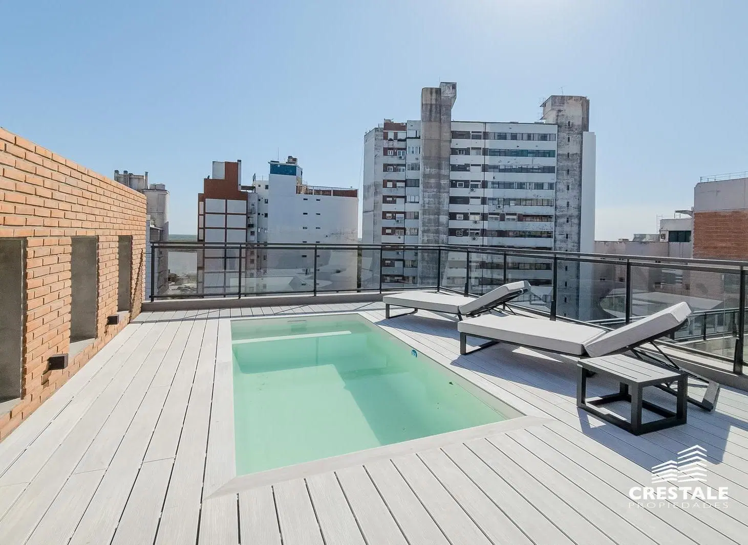 Venta / permuta - Departamento 2 dormitorios - Balcón al frente - Parque España, Rosario centro. 3