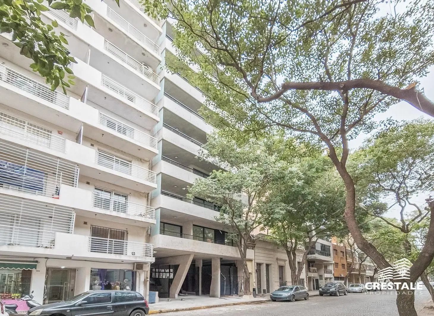 Venta - Departamento piso exclusivo con balcón corrido - Zona Parque España, Rosario centro. 2