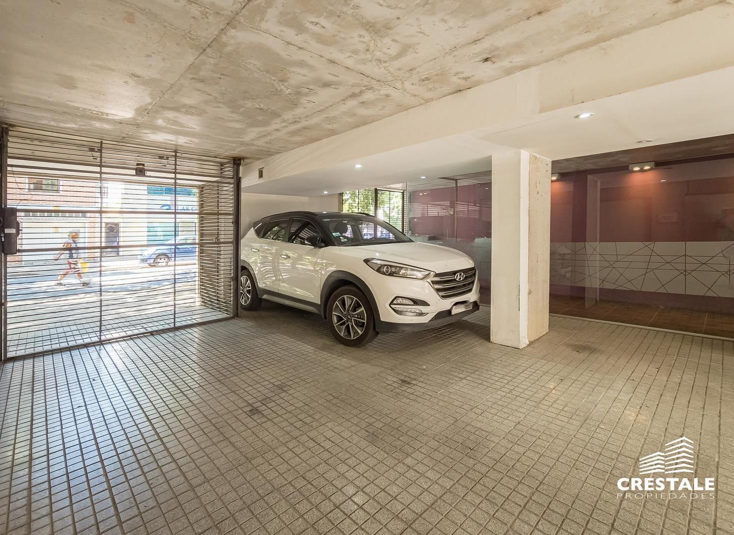Venta / permuta - Departamento 1 dormitorio con balcón contrafrente - Pichincha, Rosario.