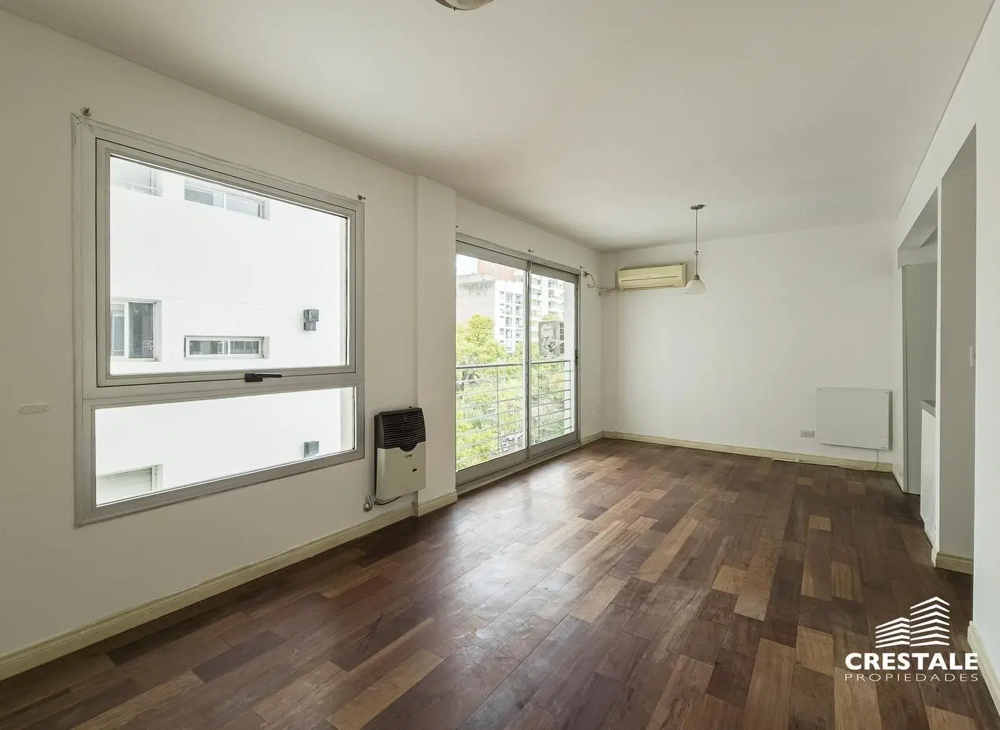 Venta / Permuta - Departamento 2 dormitorios con balcón a Bv. Oroño - Pichincha, Rosario 4