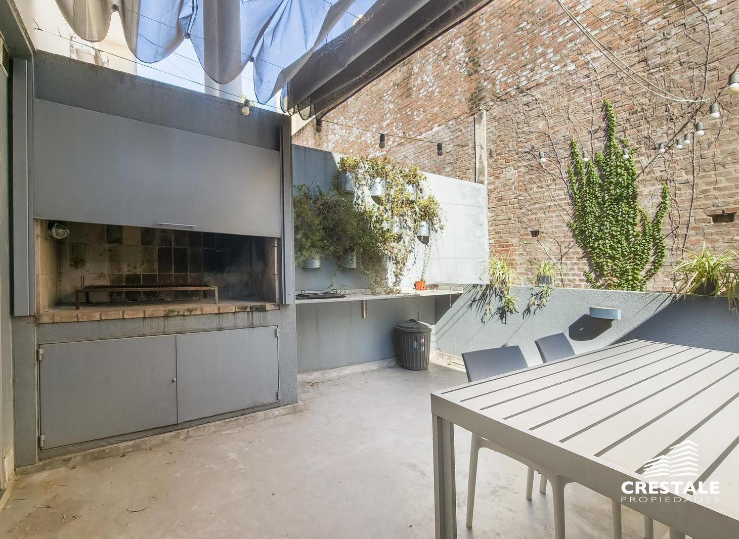 Venta / Permuta - Casa 3 dormitorios con vista al río y cochera para 4 autos - La Florida, Rosario.