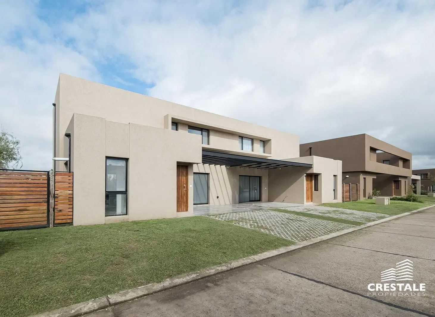 Venta / Permuta - Casa 2 dormitorios a estrenar con galería y parrillero - Don Mateo, Funes. 2